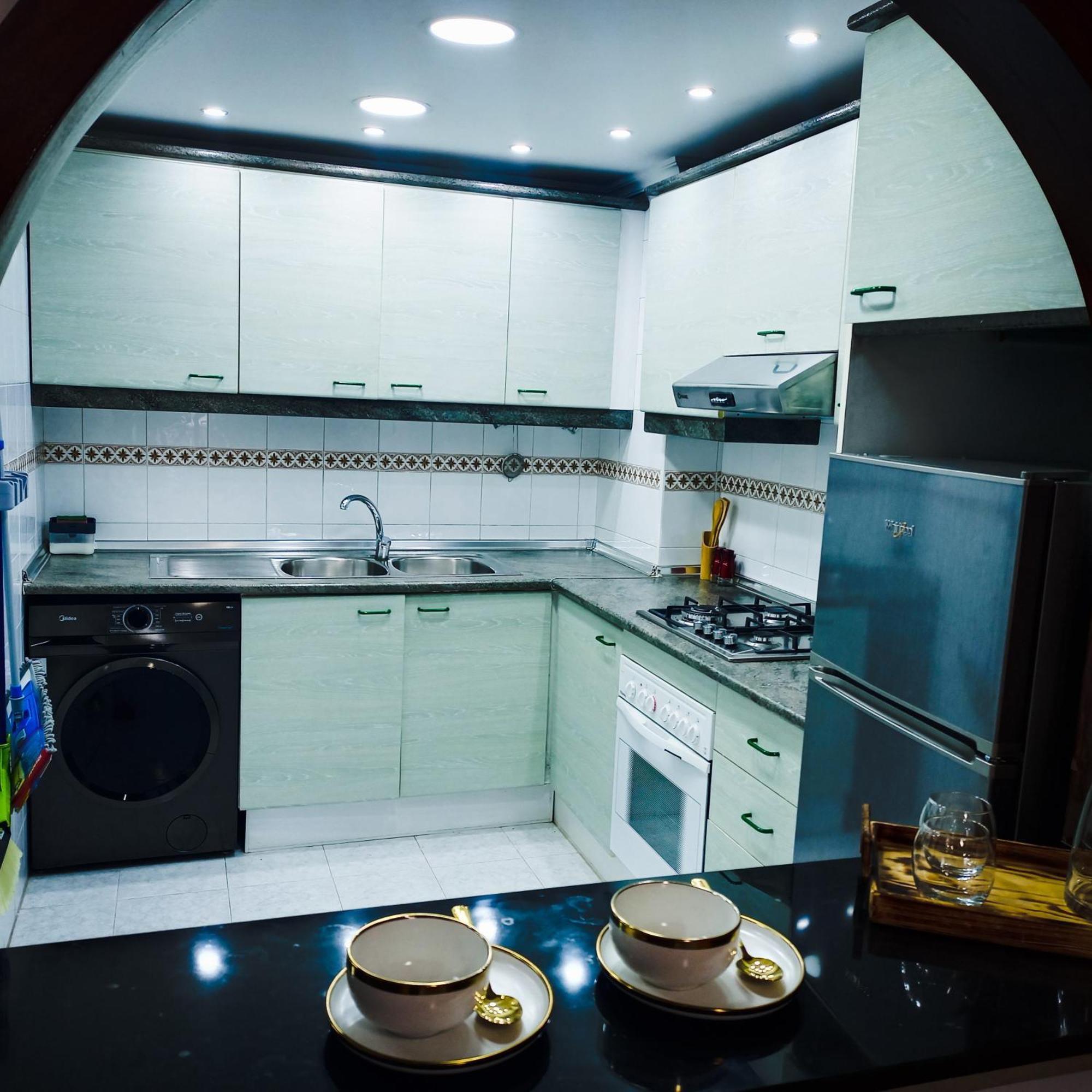 Nouveau Appartement Au Plein Centre Ville En Face Hilton & La Gare De Train Tgv M2 Tanger Zewnętrze zdjęcie